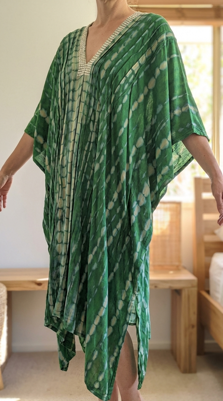 Relaxed Fit Bling Trimmed Short Kaftan - Comfortable Everyday Style