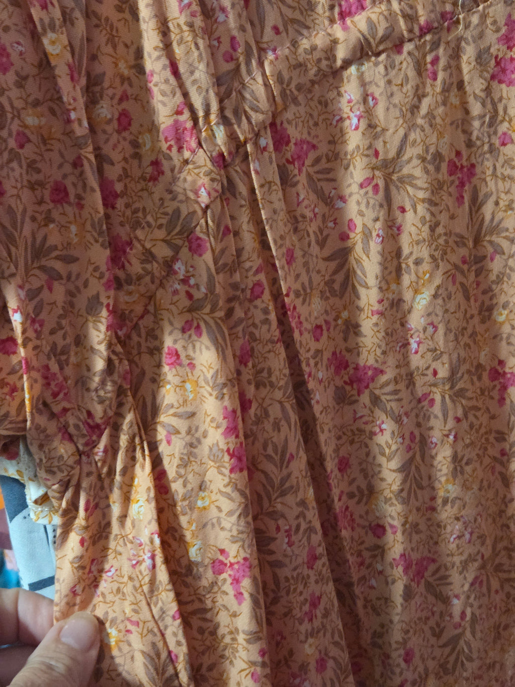 Floral Daisy Dress - Flowy Lightweight Design